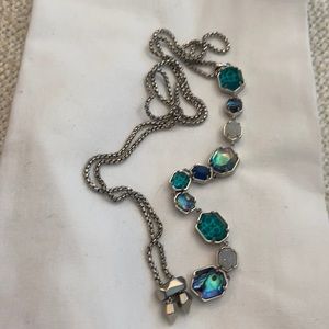 Kendra Scott necklace